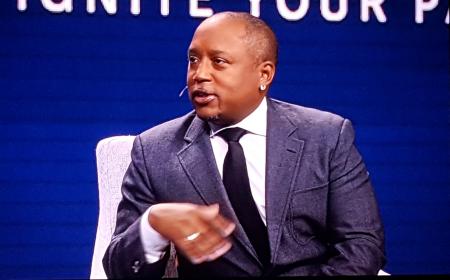 Daymond John. Men's grooming by Loni Hale